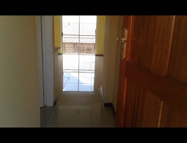 2 BEDROOM APARTMENT SOLD IN WONDERPARK ESTATE
